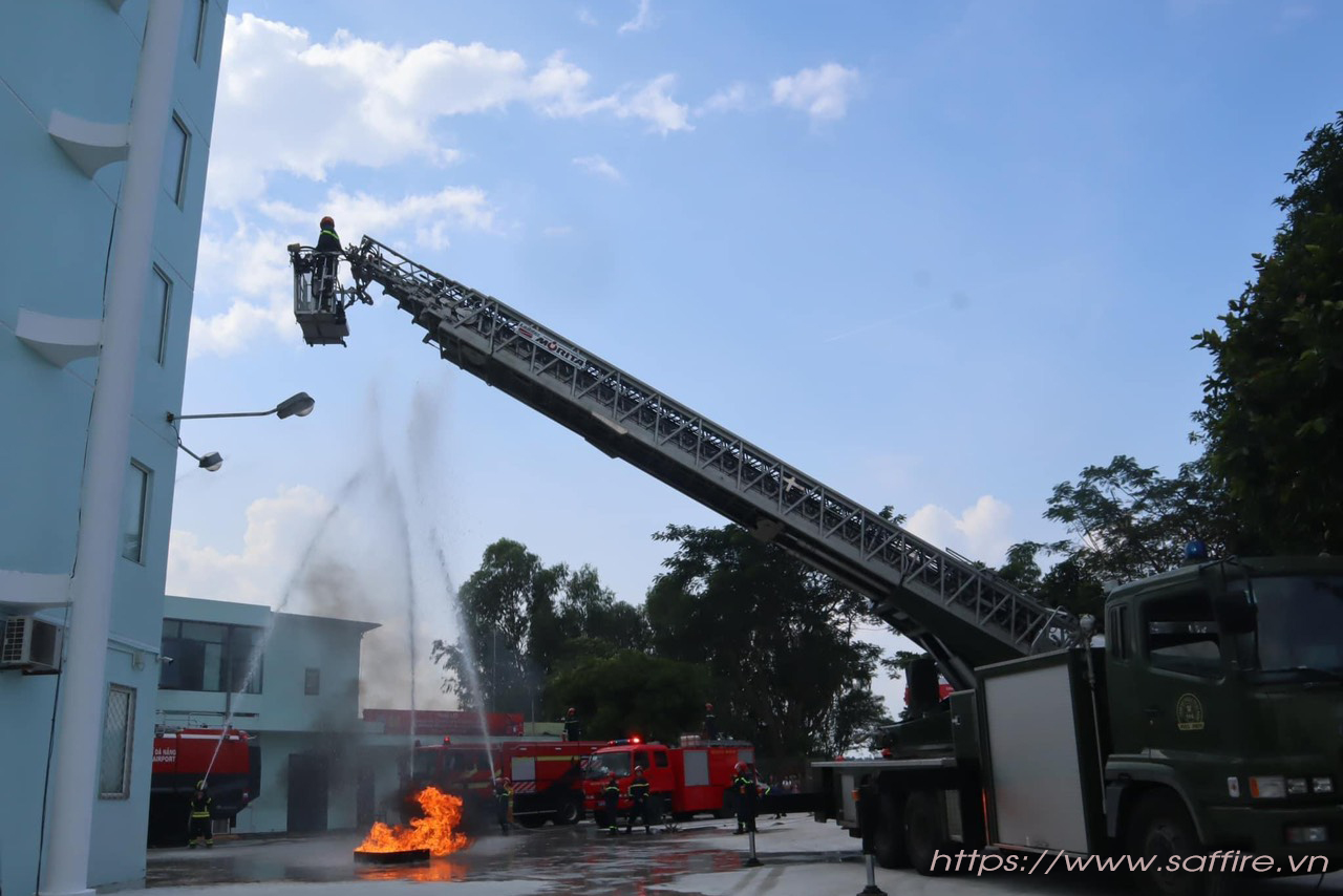 hu&acirc;n luyện an to&agrave;n pccc đ&agrave; nẵng